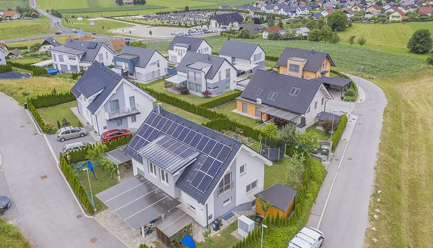 How Utilities Can Evolve Incentives in the Age of Home Energy Storage